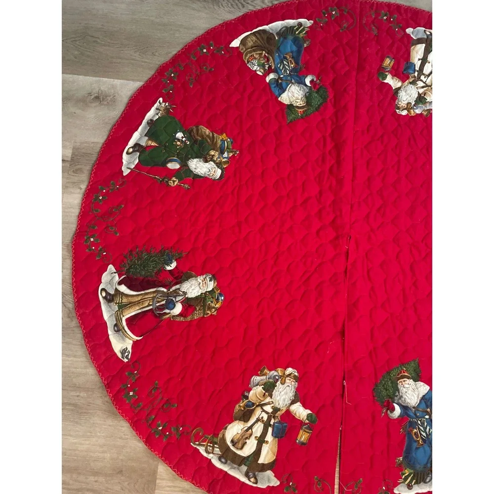 Vintage 90s Red Quilted Christmas Tree Skirt Old World Santa Applique 51in Decor